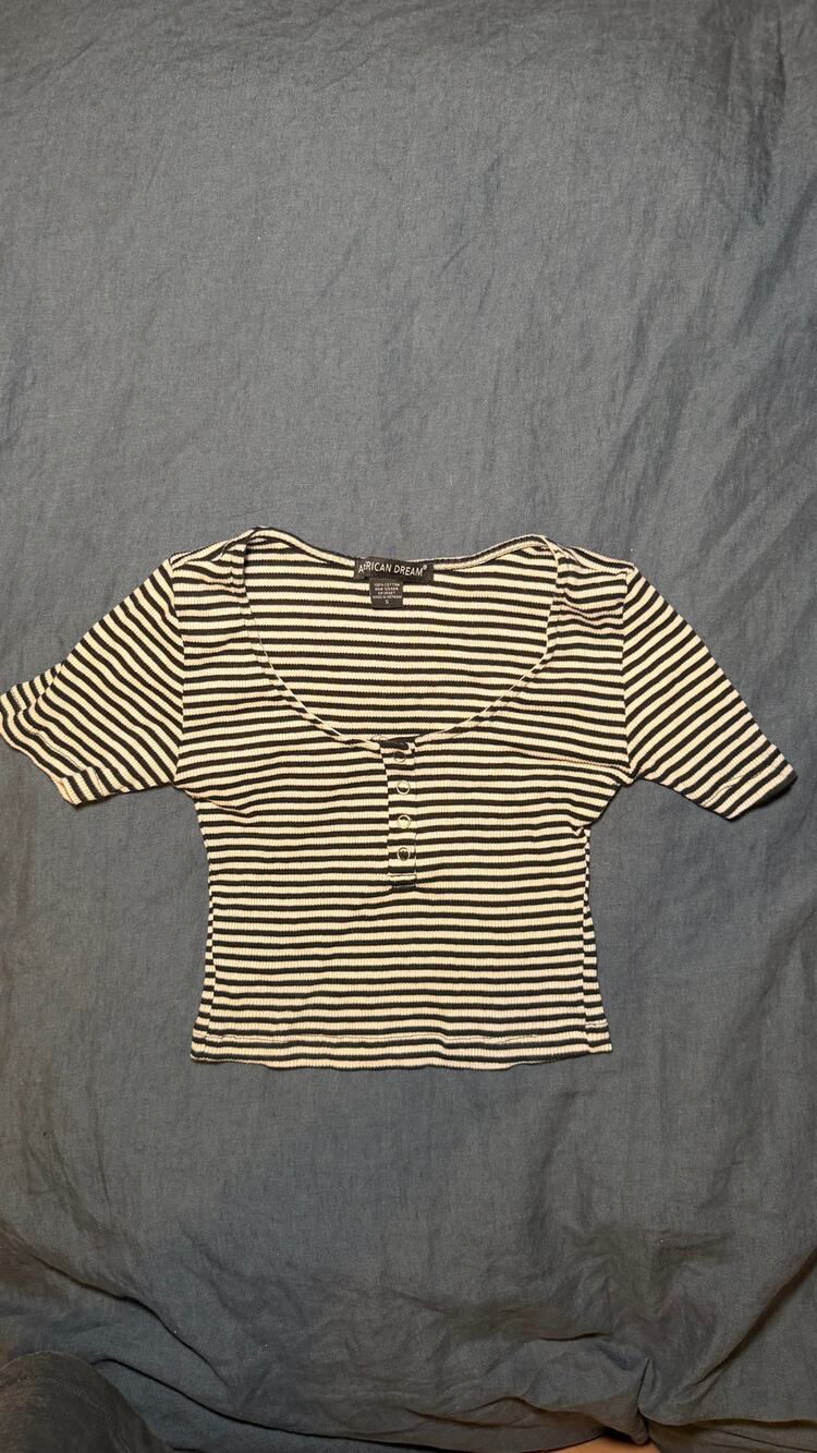 American Dream Black White Striped Crop T-Shirt Size S